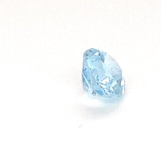 Edelstein Aquamarin oval 2,18 ct